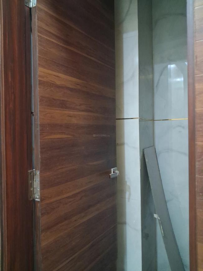 Gold The Royal 107 - Image 9