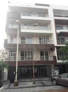 Gallery Cover Image of 1950 Sq.ft 3 BHK Independent Floor for buy in Sector 67 for 12500000