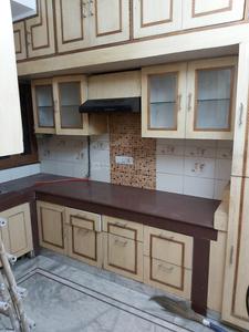 Gallery Cover Image of 1600 Sq.ft 3 BHK Apartment for rent in Paschim Vihar for 35000