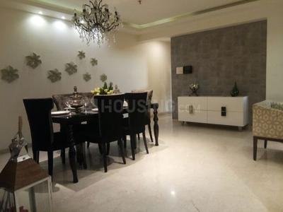 Gallery Cover Image of 850 Sq.ft 3 BHK Apartment for buy in Kandivali West for 15800000