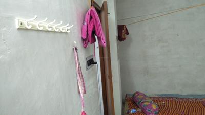 Bedroom Image of Kayals PG in Haltu