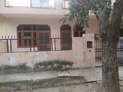 Gallery Cover Image of 650 Sq.ft 1 BHK Independent House for buy in Beta I Greater Noida for 4800000