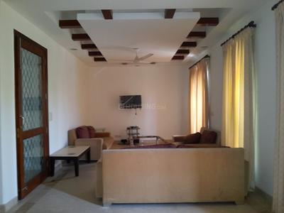 Gallery Cover Image of 2500 Sq.ft 3 BHK Independent Floor for buy in Vasant Vihar for 75000000
