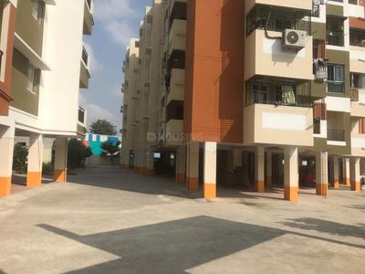 Gallery Cover Image of 800 Sq.ft 2 BHK Apartment for buy in Iyyappanthangal for 4298500