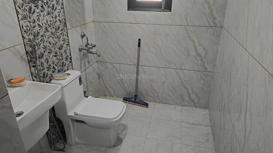 Manchanda Eastend Apartments - Image 15