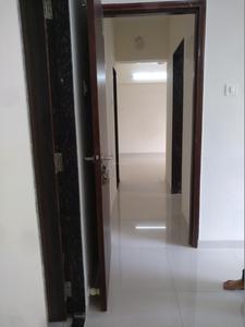 Gallery Cover Image of 650 Sq.ft 1 BHK Apartment for buy in Dharti Pressidio, Kandivali West for 9000000