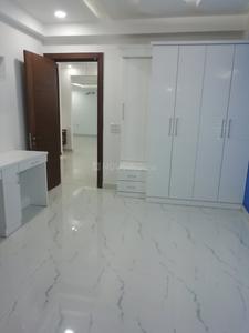 Gallery Cover Image of 1800 Sq.ft 4 BHK Independent Floor for buy in Kaushambi for 13700000