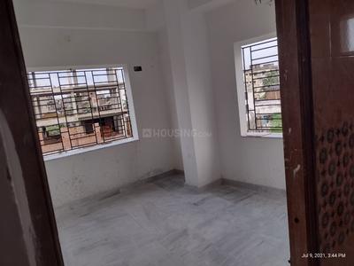 Gallery Cover Image of 820 Sq.ft 2 BHK Apartment for buy in Puja Apartment, Madhyamgram for 2600000