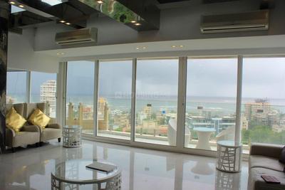 Gallery Cover Image of 5000 Sq.ft 5 BHK Independent Floor for buy in Bandra West for 350000000