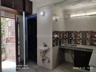 Gallery Cover Image of 700 Sq.ft 2 BHK Apartment for buy in LIG Houses Complex, Jasola for 4400000