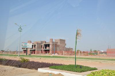 Gallery Cover Image of Sq.ft Residential Plot for buy in Rakabganj for 3000000