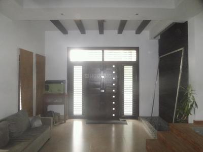 5 BHK Independent House