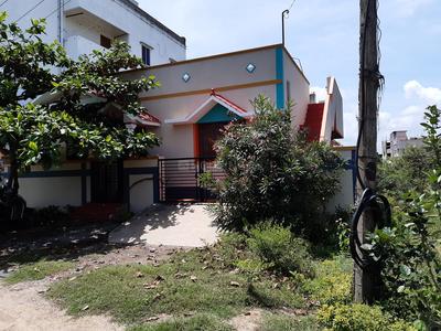 Gallery Cover Image of 1650 Sq.ft 3 BHK Independent House for buy in Sithalapakkam for 9500000