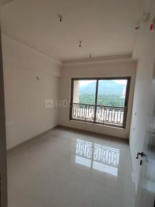 Gallery Cover Image of 1000 Sq.ft 2 BHK Apartment for rent in Hiranandani Fortune City, Panvel for 17000