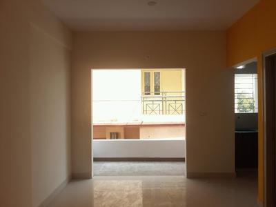 Gallery Cover Image of 600 Sq.ft 1 BHK Apartment for rent in C V Raman Nagar for 15000