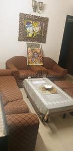Gallery Cover Image of 2000 Sq.ft 3 BHK Apartment for rent in Kaushambi for 25000