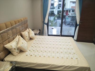 Gallery Cover Image of 1980 Sq.ft 3 BHK Apartment for buy in Khajrana for 7920000