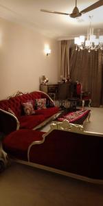 Gallery Cover Image of 2000 Sq.ft 3 BHK Independent Floor for buy in DLF Phase 2 for 18500000