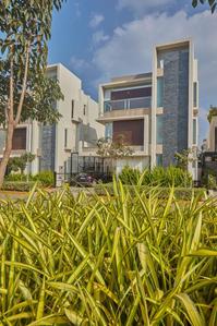 5 BHK विला