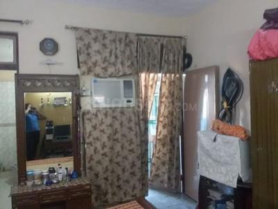 Gallery Cover Image of 1100 Sq.ft 2 BHK Independent Floor for rent in Paschim Vihar for 25000
