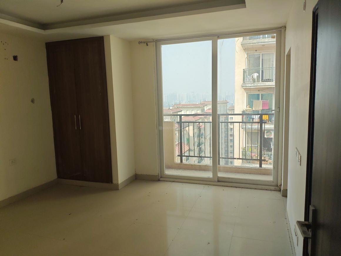 Strategic Royal Court - Image 9