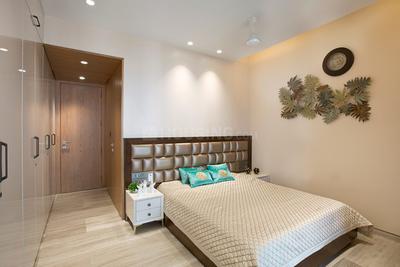 Gallery Cover Image of 6000 Sq.ft 4 BHK Apartment for buy in Jayamahal for 100000000