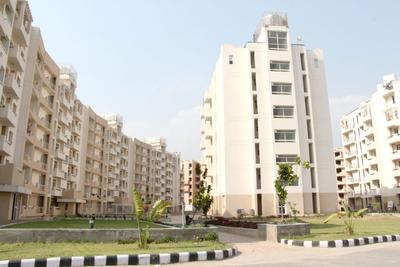 Gallery Cover Image of 1700 Sq.ft 3 BHK Apartment for buy in Mayapur for 5459000