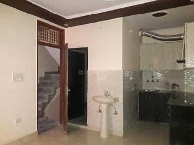 Gallery Cover Image of 360 Sq.ft 1 BHK Apartment for buy in Dwarka Mor for 1900000
