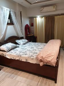 Gallery Cover Image of 900 Sq.ft 2 BHK Apartment for buy in Silver Palm, Vile Parle West for 27500000