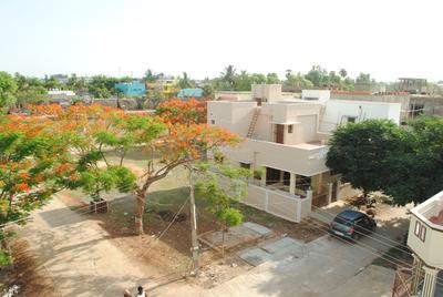 Gallery Cover Image of Sq.ft Residential Plot for buy in Poonamallee for 2733500