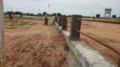 Gallery Cover Image of Sq.ft Residential Plot for buy in Nanakram Guda for 16800000