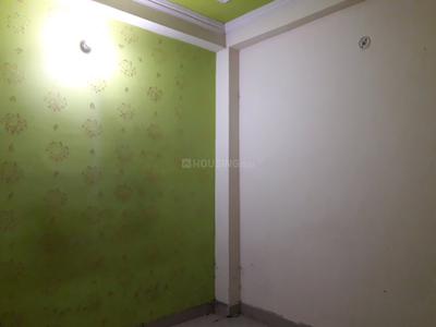 Gallery Cover Image of 250 Sq.ft 1 RK Apartment for buy in Jamia Nagar for 650000