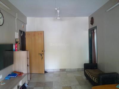 Gallery Cover Image of 600 Sq.ft 1 BHK Apartment for buy in Thane West for 7500000