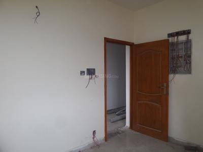 Gallery Cover Image of 680 Sq.ft 1 BHK Apartment for buy in Pattabiram for 3150000