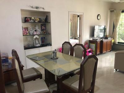 Gallery Cover Image of 2000 Sq.ft 3 BHK Apartment for buy in Vile Parle East for 60000000