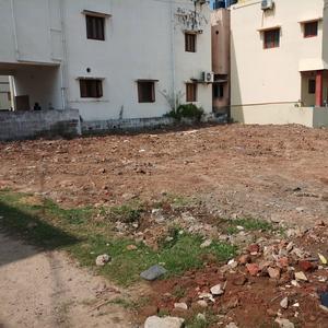 Gallery Cover Image of Sq.ft Residential Plot for buy in Kolathur for 4400000