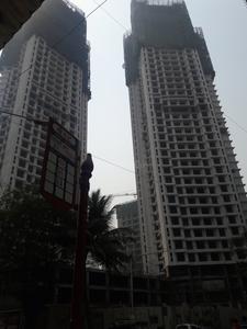 Gallery Cover Image of 1050 Sq.ft 2 BHK Apartment for buy in Goregaon West for 20500000