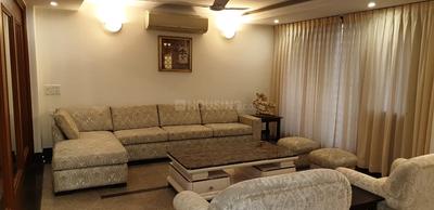 7 BHK Apartment