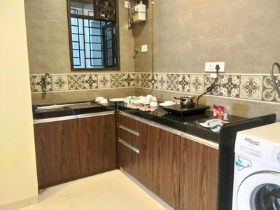 Gallery Cover Image of 1400 Sq.ft 3 BHK Apartment for rent in Vile Parle East for 95000