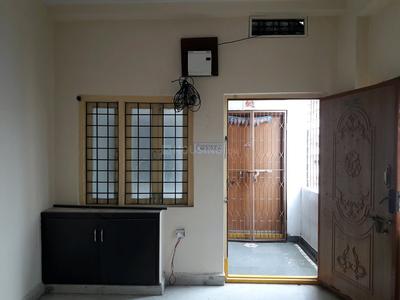 Gallery Cover Image of 900 Sq.ft 2 BHK Apartment for buy in Tarnaka for 3200000