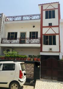 7 BHK Independent House