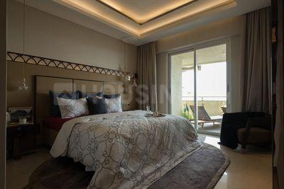 Gallery Cover Image of 2550 Sq.ft 3 BHK Apartment for buy in Lower Parel for 90000000