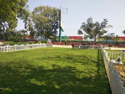 Gallery Cover Image of Sq.ft Residential Plot for buy in Nariyambakkam for 1320000