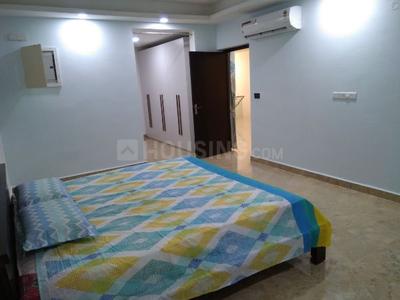 Gallery Cover Image of 965 Sq.ft 2 BHK Apartment for buy in Tellapur for 7456824