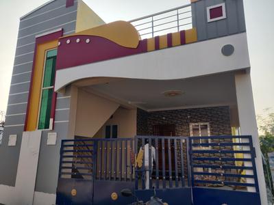 Gallery Cover Image of 1300 Sq.ft 2 BHK Villa for buy in Vinayagapuram for 8200000