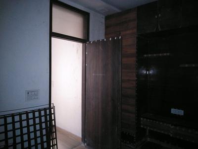 Gallery Cover Image of 350 Sq.ft 1 BHK Independent Floor for buy in Sector 24 Rohini for 3200000
