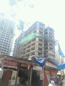 Gallery Cover Image of 750 Sq.ft 2 BHK Apartment for buy in Kandivali West for 10300000