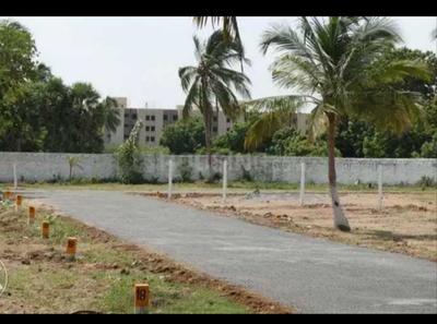 Gallery Cover Image of Sq.ft Residential Plot for buy in Kelambakkam for 2998750