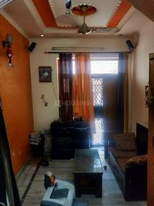 Gallery Cover Image of 600 Sq.ft 1 BHK Apartment for rent in TB Floor 2, Mansa Ram Park for 10000