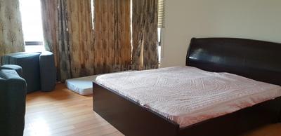 Gallery Cover Image of 3630 Sq.ft 3 BHK Apartment for buy in Jaypee Greens for 26800000